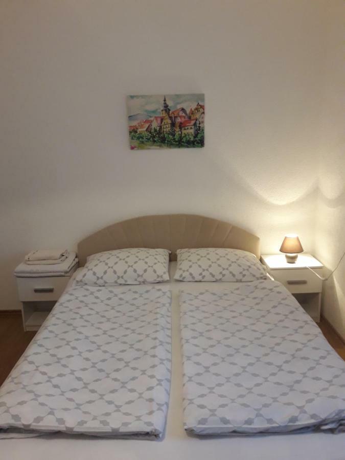 Guest House Olbina Korenica Ngoại thất bức ảnh