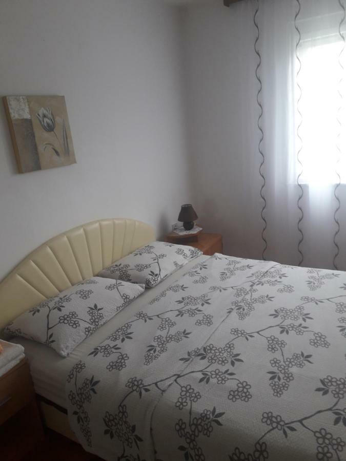Guest House Olbina Korenica Ngoại thất bức ảnh
